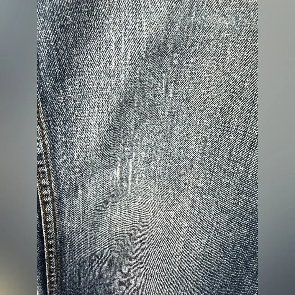 Wrangler Retro Ligthly Distressed Jeans Mens 42 x 32